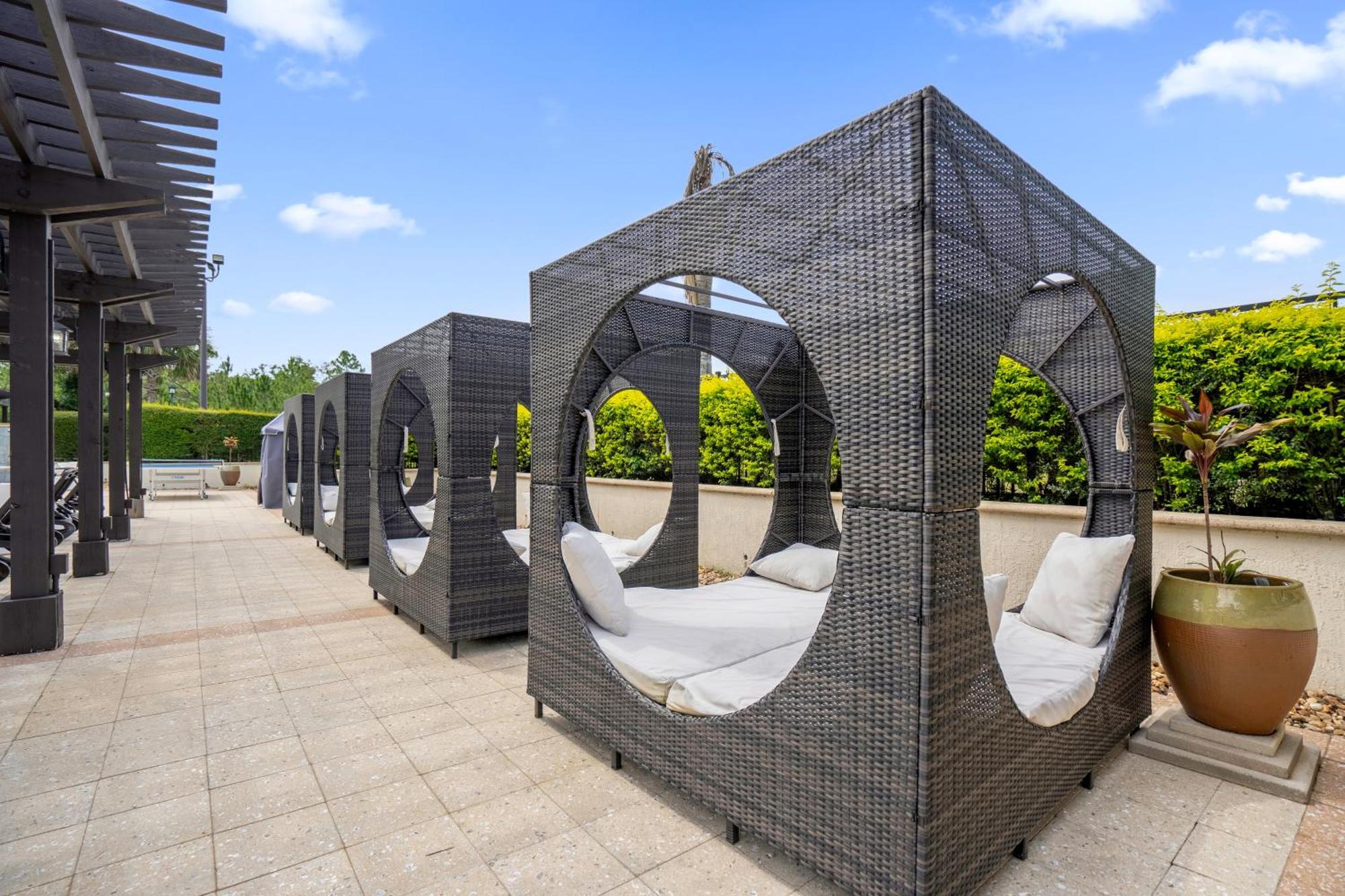 Cozy & Elegant 4Br Enchanted Townhouse - 1 Mile To Disney With Resort Pool, Gym, & Jacuzzi Orlando Zewnętrze zdjęcie