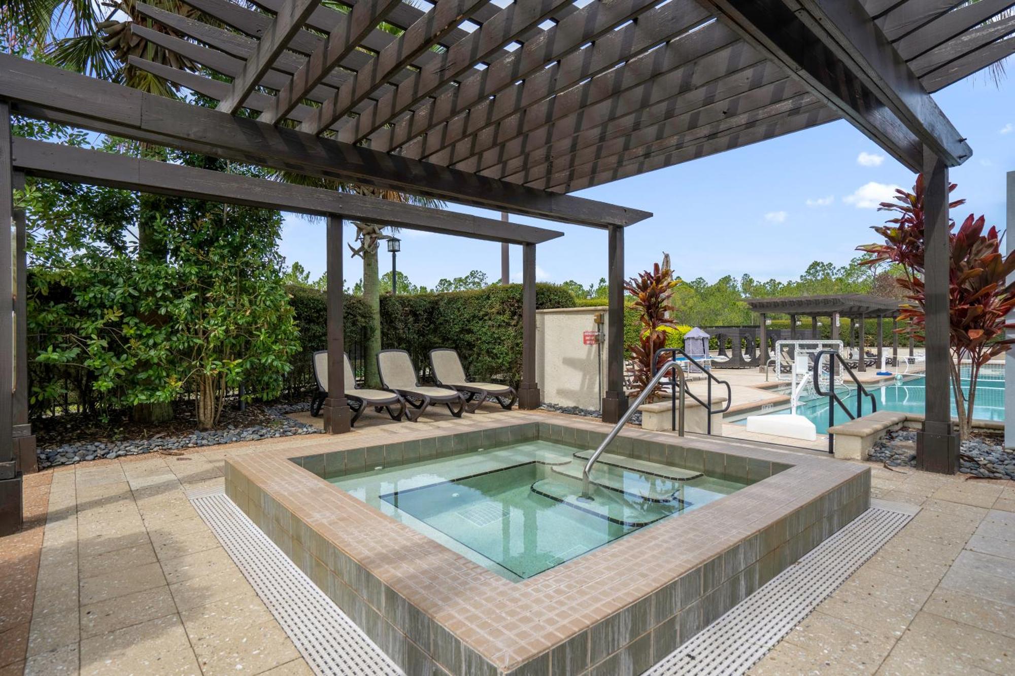 Cozy & Elegant 4Br Enchanted Townhouse - 1 Mile To Disney With Resort Pool, Gym, & Jacuzzi Orlando Zewnętrze zdjęcie