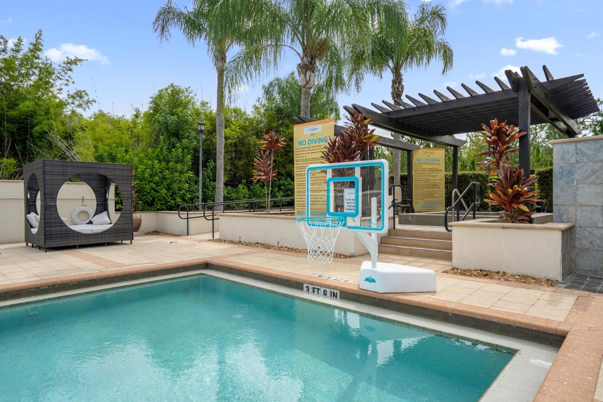 Cozy & Elegant 4Br Enchanted Townhouse - 1 Mile To Disney With Resort Pool, Gym, & Jacuzzi Orlando Zewnętrze zdjęcie