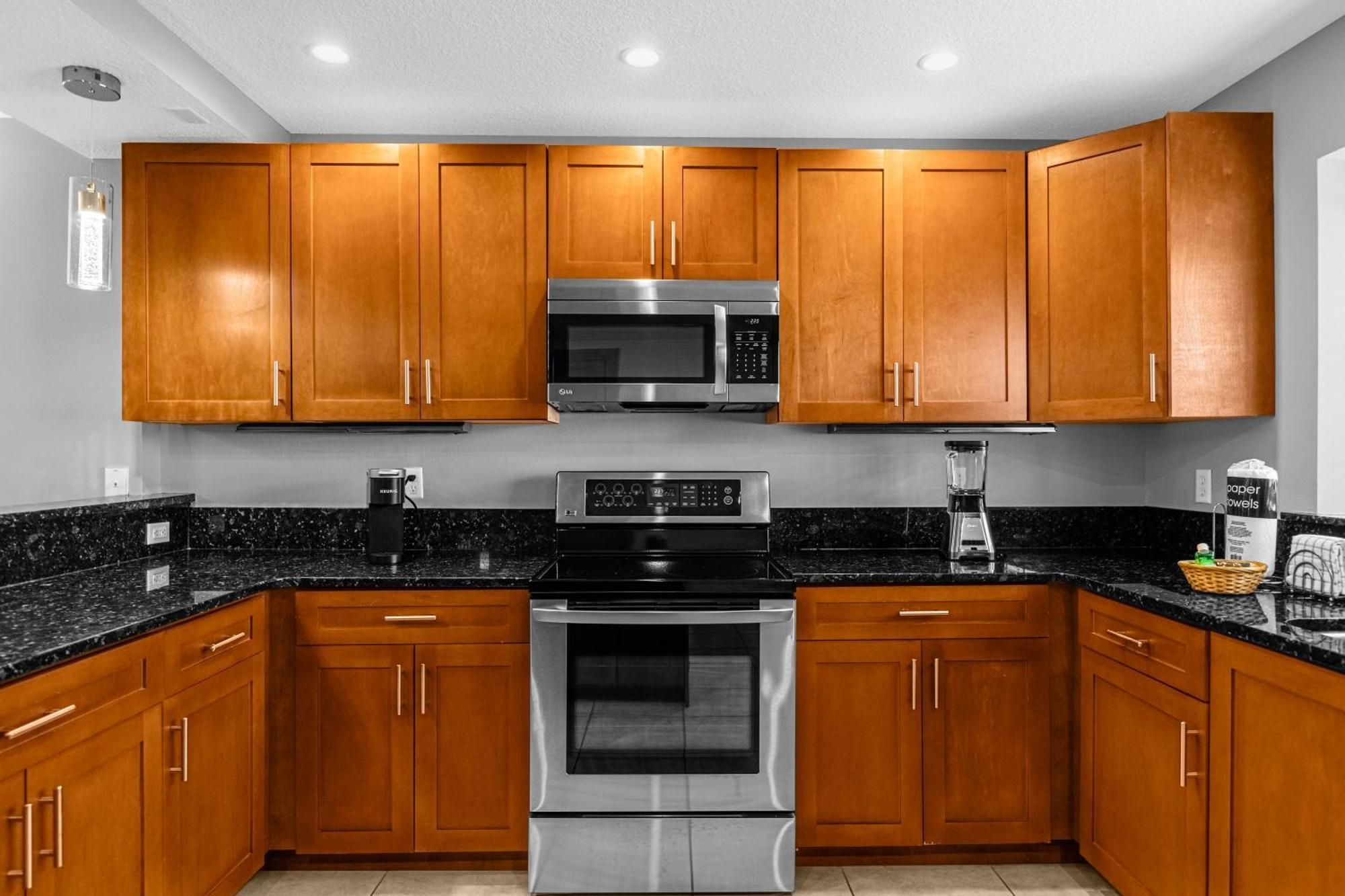 Cozy & Elegant 4Br Enchanted Townhouse - 1 Mile To Disney With Resort Pool, Gym, & Jacuzzi Orlando Zewnętrze zdjęcie